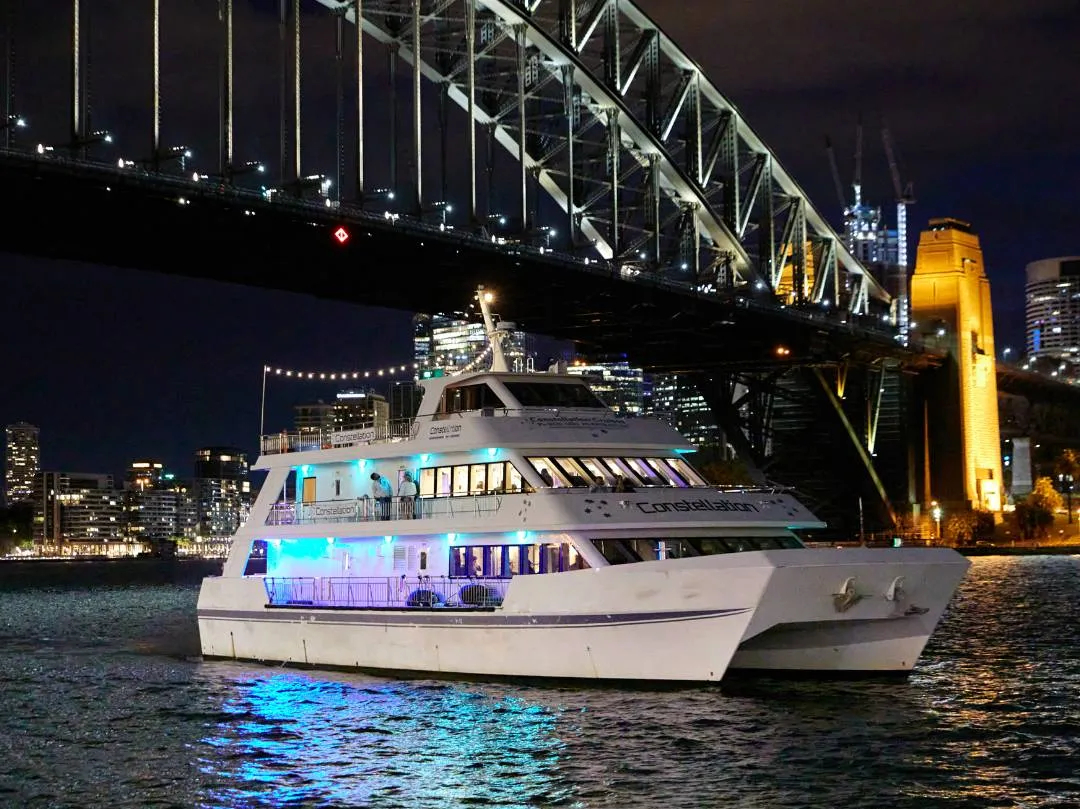 Sydney Harbour day view with Opera House and Harbour Bridge